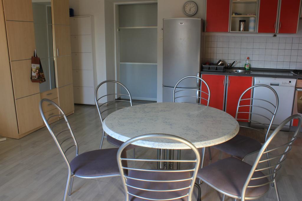 Apartment Nala ชิเบนิก ภายนอก รูปภาพ