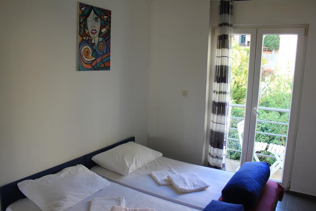 Apartment Nala ชิเบนิก ภายนอก รูปภาพ