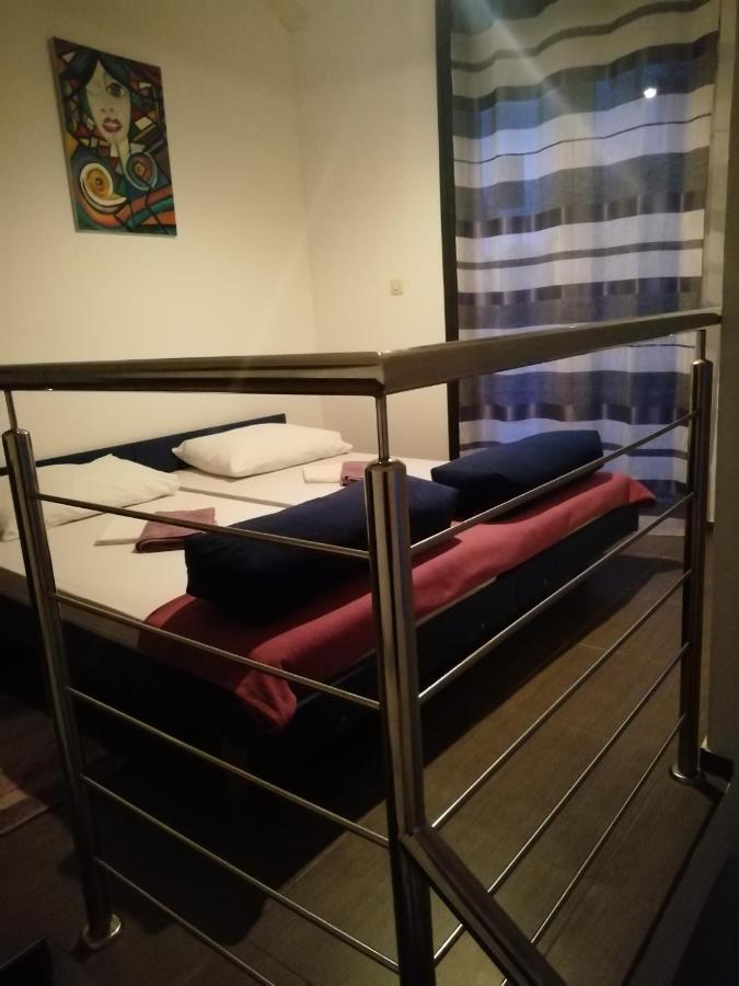 Apartment Nala ชิเบนิก ภายนอก รูปภาพ